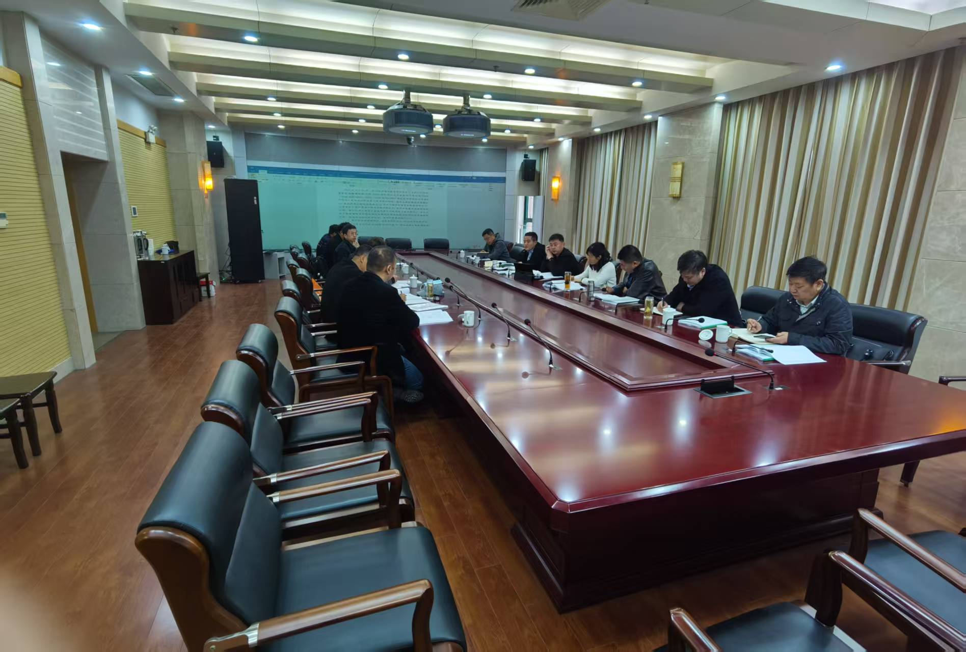 ���ѹ��� ������������ˮ��